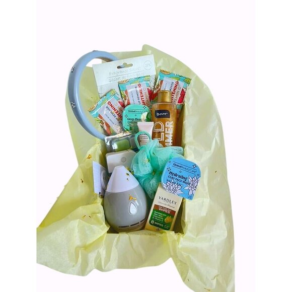 Spa Gift Basket With Mini Humidifier & Skincare Masks/Wipes Beauty Set In Decora - Picture 8 of 16